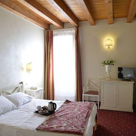 Franciscus Hotel Verona Luaran gambar